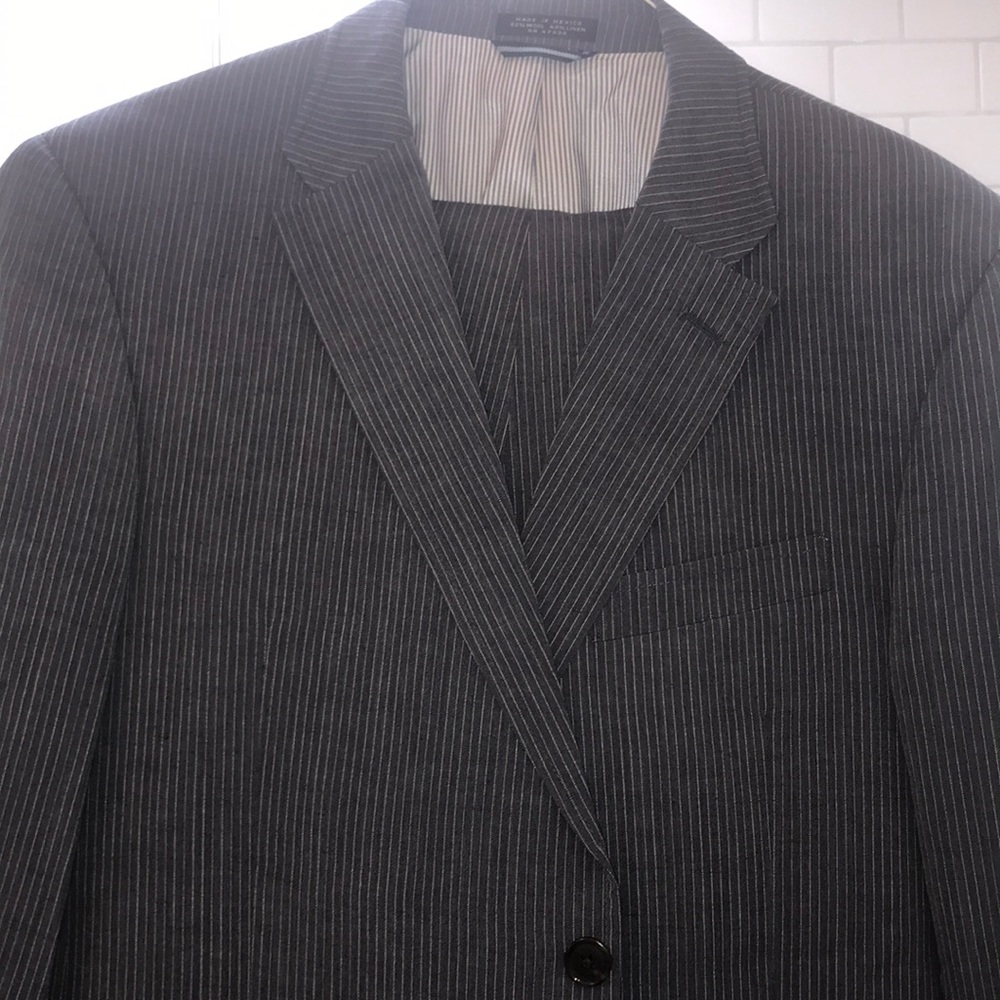 Suit